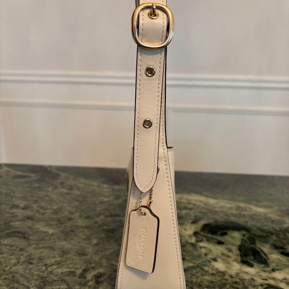 Coach Eliza Bag - Picture 6 of 14